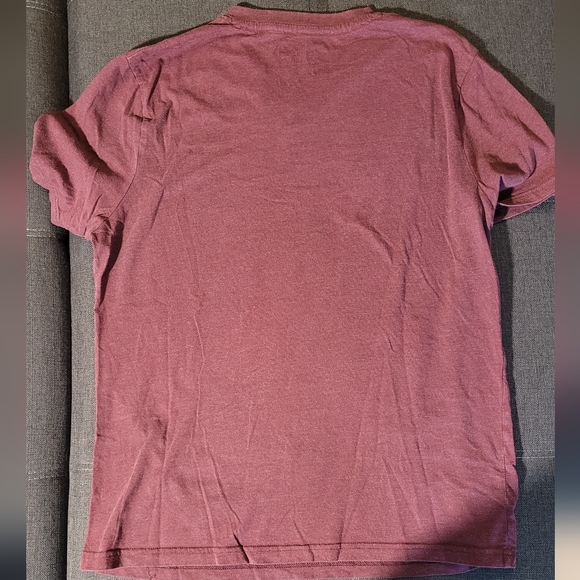 Charlie's Wilson - Red T-Shirt - Size Large - Picture 3 of 3